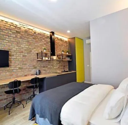 Uitstekende Appartementen *