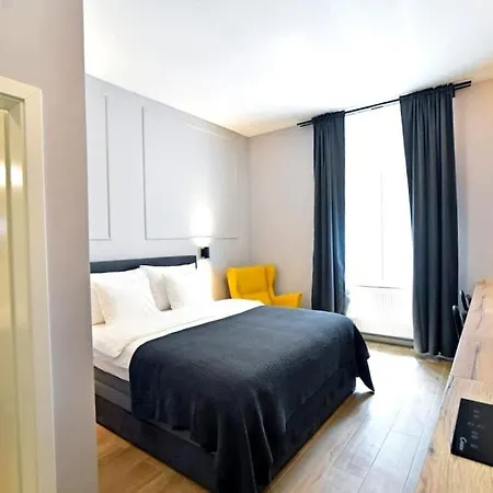 Uitstekende Appartementen * Amsterdam